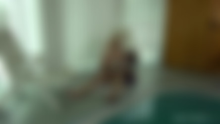 Crazy Beautiful Milfs 2/crazy-beautiful-milfs-2-scene-3.540p.mp4
