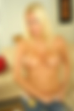 BangBros/btra/2481/btra2481059.jpg