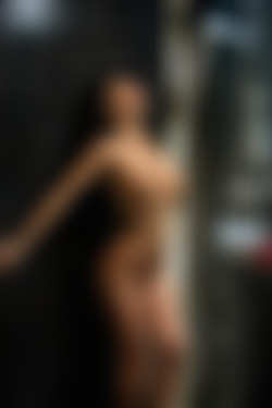 [photodromm.com] 2018-04/[photodromm.com] - 2018.04.06 - Karola - Black Drops (x46) 2000x3000/30l.jpg