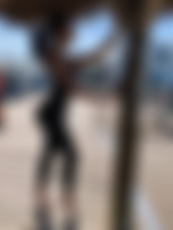 tsvanessa9in/pics/20210608-2130939696-Island_barbie_girl_.jpg