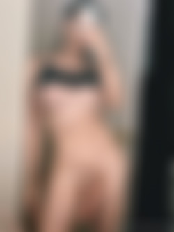 tsvanessa9in/pics/20210828-2205747745-A_very_lucky_boy_is_going_to_play_with_this_tonight_.jpg