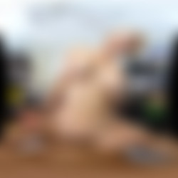milfvr-twerking-from-home-180_180x180_3dh_LR.mp4