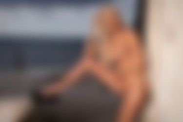 [photodromm.com] 2016-02/[photodromm.com] - 2016.02.04 - Lena - Lena Loves It! (x50) 2000x3000/39l.jpg