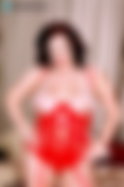 Scoreland.com SiteRip - Part #1/00226-Voluptuous June 2004-Aspen/1600/Aspen06.jpg