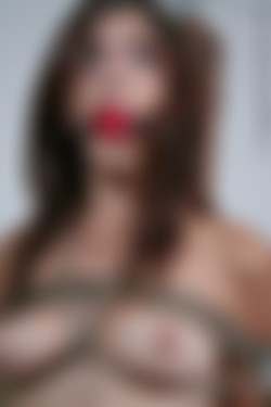 montana fmconcepts/ballgag8/0009-bg8072b-karlie-montana.JPG