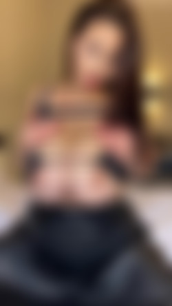 [OnlyFans.com] BustyEmily - SiteRip/videos/3230289030.mp4