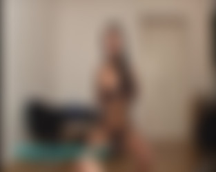 amateurlapdancer.com/al_video_2421_tereza_stul_yellow_dress.mp4