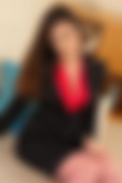 Only Secretaries In Suits 12.01.2012 - 26.12.2012/17th July 2012/Louisa Marie.JPG