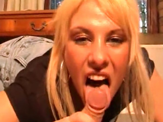 Fiona Cooper DVDs 1001-1100/Crystal Lei Sucking cock.jpg