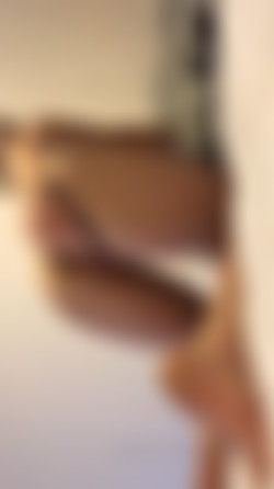 [OnlyFans.com] Elle Brooke (@ellebrookeuk)/19-02-19 3241742 Toying my pussy and ass before my tinder date to make sure I am horny for m(..) 404x720.mp4