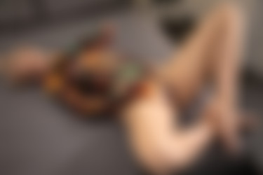 [PHD] 2024-04/2024-04-26 Layanna - Vibrant 2/03.jpg