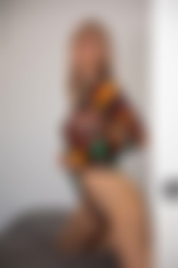 [PHD] 2024-04/2024-04-26 Layanna - Vibrant 2/06.jpg