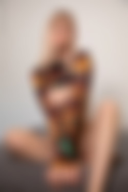 [PHD] 2024-04/2024-04-26 Layanna - Vibrant 2/13.jpg