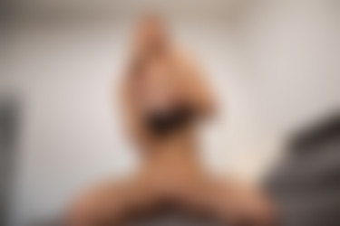 [PHD] 2024-04/2024-04-26 Layanna - Vibrant 2/17.jpg