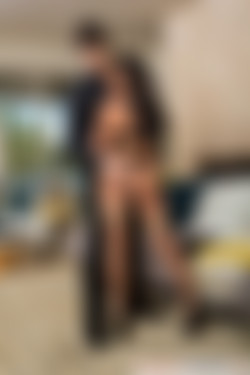 2018-12-21 Christiana Cinn - Big Cock Bully/image_116.jpg