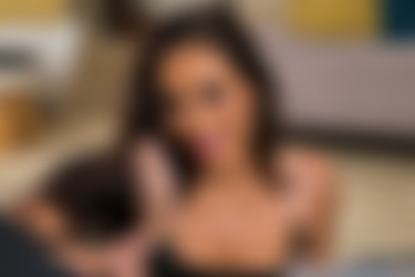 2018-12-21 Christiana Cinn - Big Cock Bully/image_125.jpg