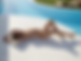 2021.10.10_Hegre.com_Natalia-A_Pool-Paradise/Natalia-A_Pool-Paradise_01.jpg