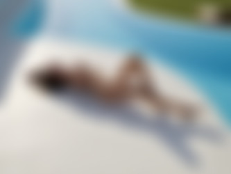 2021.10.10_Hegre.com_Natalia-A_Pool-Paradise/Natalia-A_Pool-Paradise_05.jpg