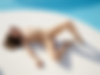 2021.10.10_Hegre.com_Natalia-A_Pool-Paradise/Natalia-A_Pool-Paradise_11.jpg