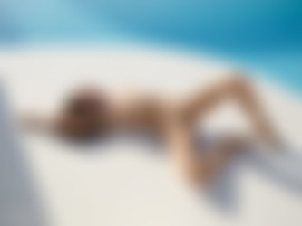 2021.10.10_Hegre.com_Natalia-A_Pool-Paradise/Natalia-A_Pool-Paradise_20.jpg