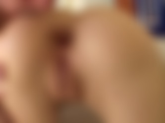 April Flowers - Flesh Hunter 6 (QTGMC)/- Screens/12.png