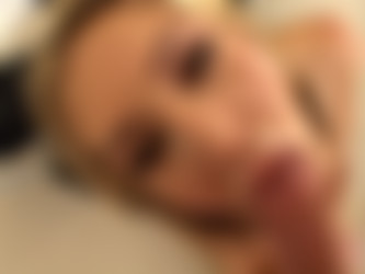 April Flowers - Flesh Hunter 6 (QTGMC)/- Screens/13.png