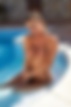[photodromm.com] 2018-03/[photodromm.com] - 2018.03.16 - Isabelle - Pools of Blue II (x50) 2000x3000/38l.jpg