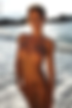 photodromm.com - 2013-08 - 2013-10/photodromm.com - 2013-08/alexa - the waves 2/34l.jpg