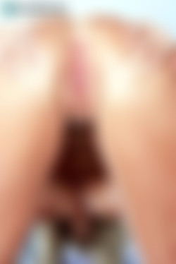 Scoreland.com SiteRip - Part #1/00069-December 2005 Voluptuous-Amber Diamond/Amber035.jpg