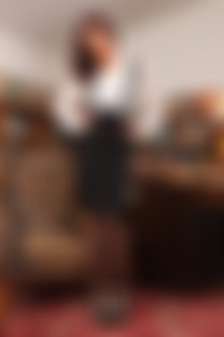 Only Secretaries In Suits 12.01.2012 - 26.12.2012/26th August 2012/Keleigh_ar92vzyy/Qbz_0003.JPG
