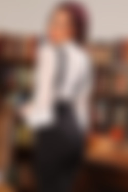 Only Secretaries In Suits 12.01.2012 - 26.12.2012/26th August 2012/Keleigh_ar92vzyy/Qbz_0006.JPG
