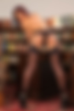 Only Secretaries In Suits 12.01.2012 - 26.12.2012/26th August 2012/Keleigh_ar92vzyy/Qbz_0117.JPG