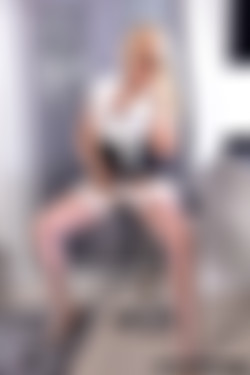 LucyZara2017/2017.02.02 White Stockings/lz_kitchen_white_stockings_14.jpg