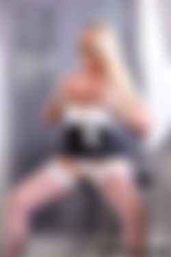 LucyZara2017/2017.02.02 White Stockings/lz_kitchen_white_stockings_15.jpg