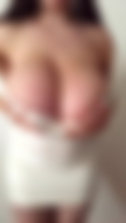 [OnlyFans.com] Astarbabyxo - SiteRip/Videos/0gsnn478oz2603sa7meqt_source.mp4